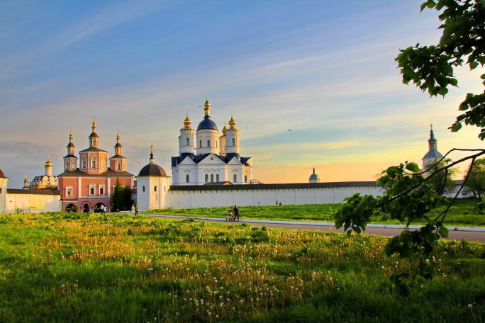 Православный Свенский Свято-Успенский монастырь