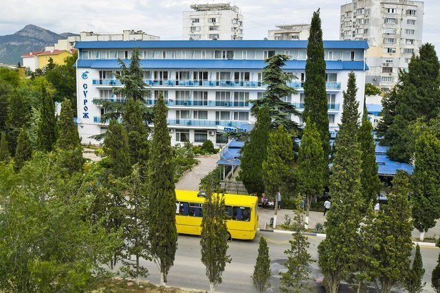 Гостиница «Сурож»