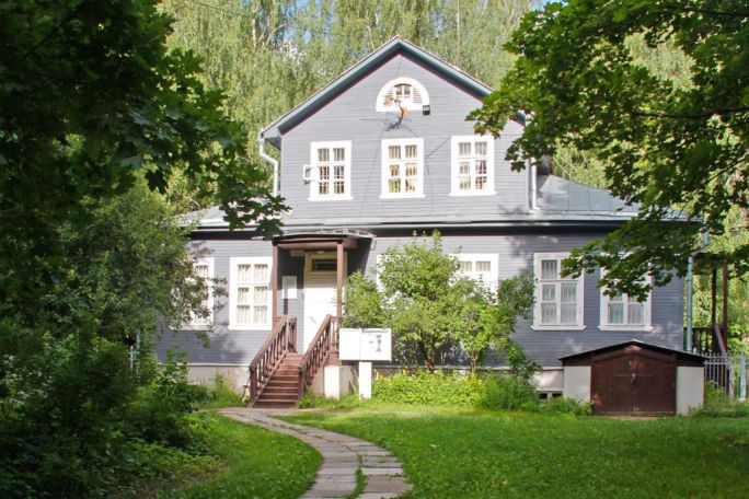 «Исторические сокровища»  Обзорная экскурсия по Калуге + музей семьи Цветаевых + дом-музей К. Г. Паустовского.